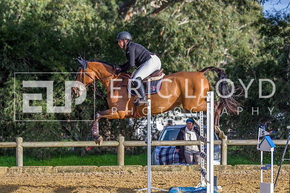 ERIC1098