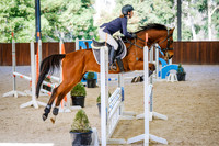 12B. Icon Stables 85cm for 4 year old horses Am7 & Presentations