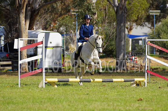 Bev Ag 2014-5137